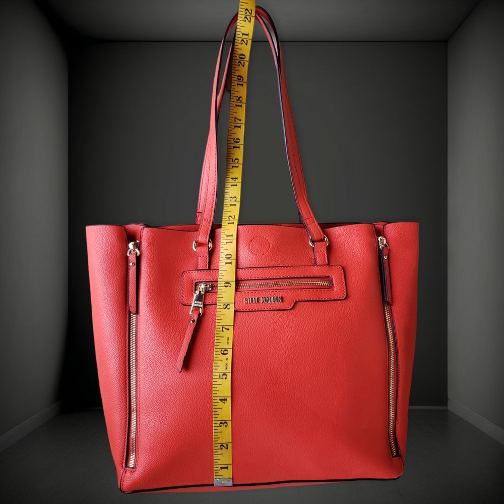 Pre-loved STEVE MADDEN EXpandable Red Tote - Picture 4 of 8